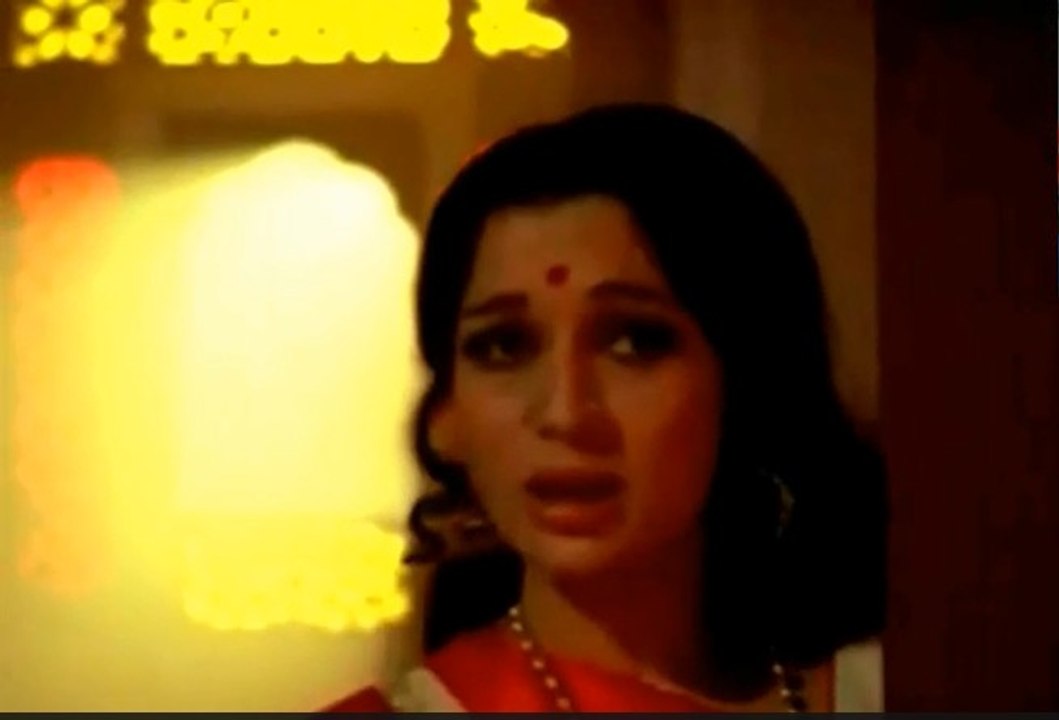 Main Tulsi Tere Aangan Ki -  Title Song  Main Tulsi Tere Aangan 1978 1080p HD