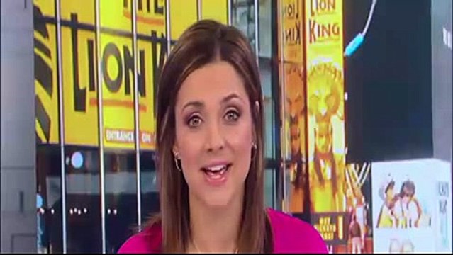 Hillary Clinton, Leading Bernie Sanders, Ahead of South Carolina, Primary