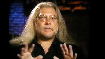 Andy Kaufman Plays Carnegie Hall Featurette (1/2)