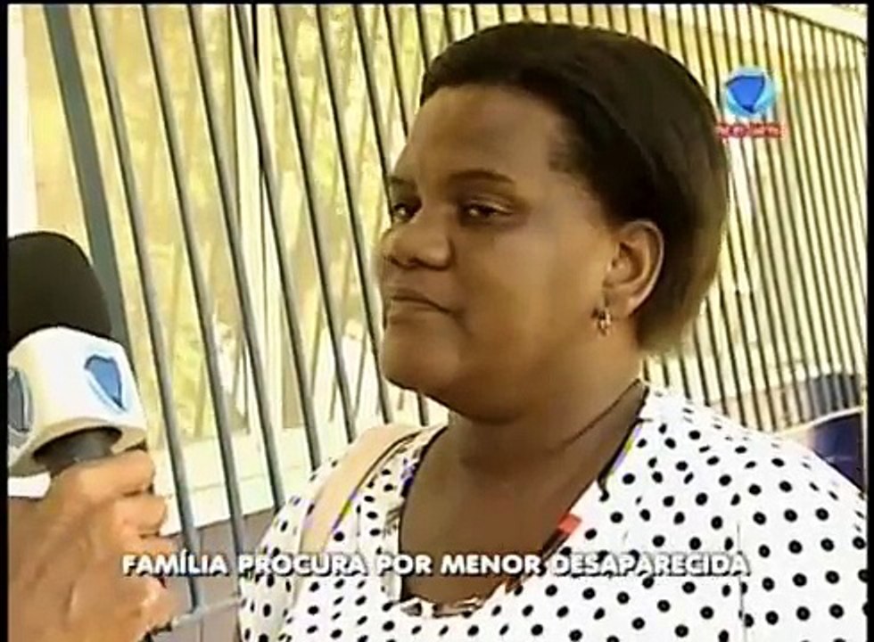 FAMÍLIA PROCURA POR MENOR DESAPARECIDA