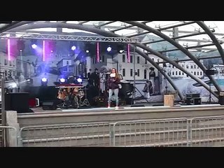 Angela - Feeling Myself (Nicki Minaj ft. Beyonce). Ustroń Rynek [fragment] (1024p FULL HD)