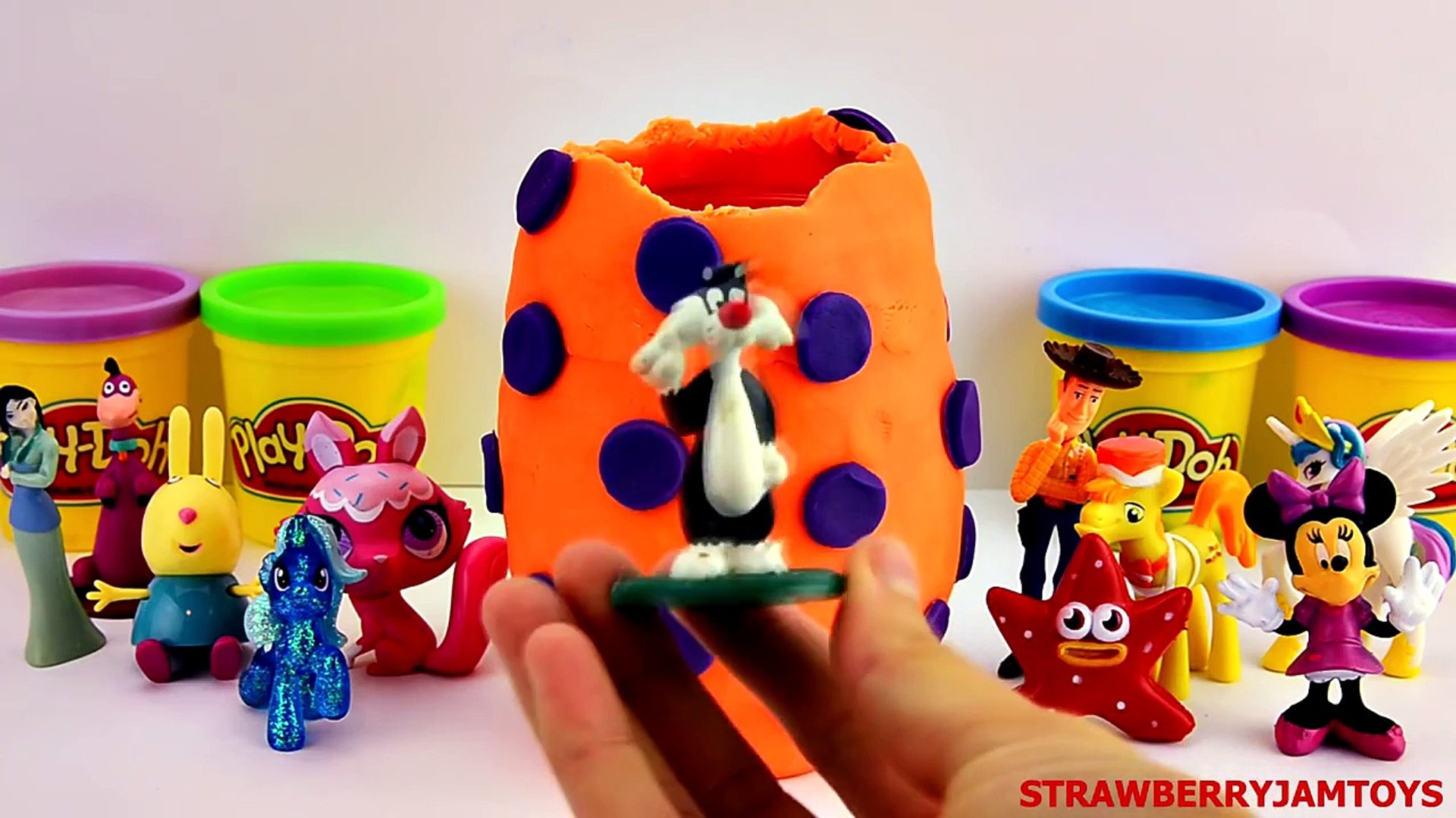play doh surprise eggs toys
