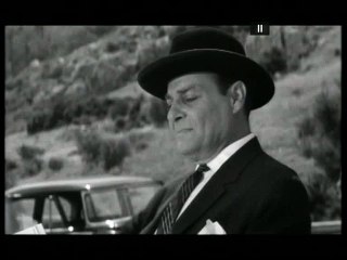 Σύνθημά μας, είναι ένα...