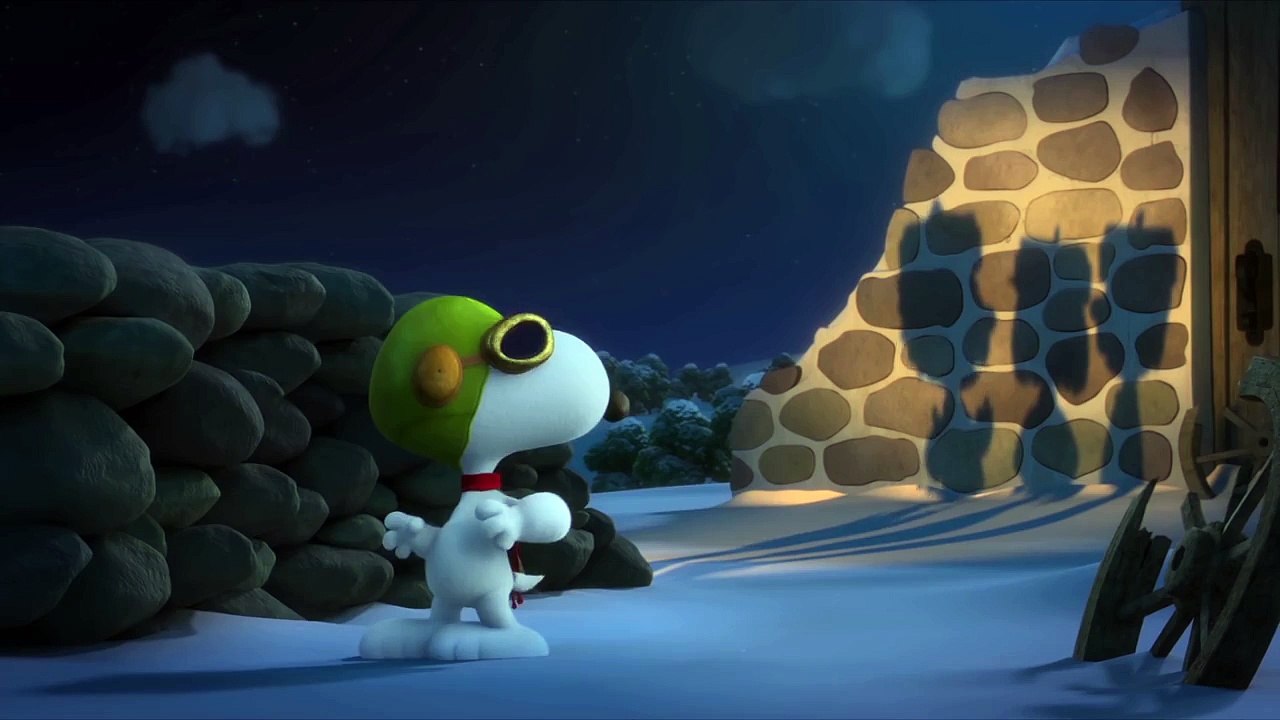 Snoopy and Charlie Brown: The Peanuts Movie | Snoopy Sings with Carollers | Official HD 2015