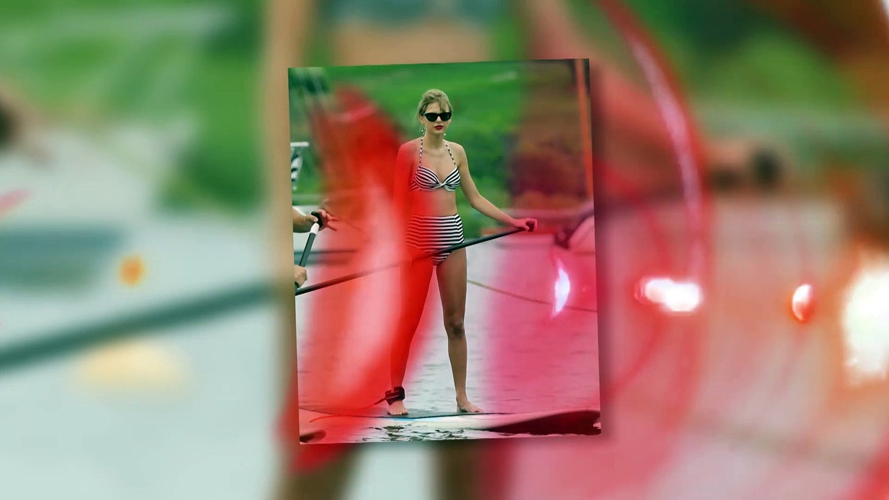 Taylor Swift in Bikni