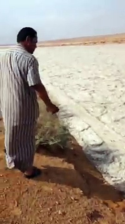 Sand floods in Middle East