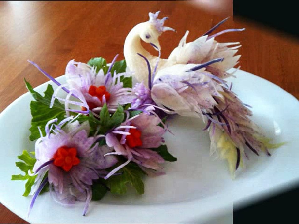 Fruit and Vegetable Carving Album 20
