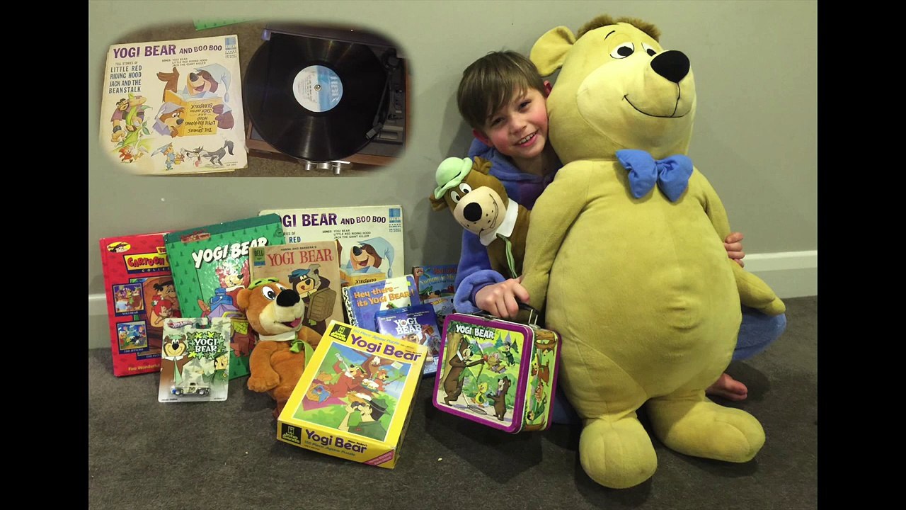 Yogi Bear & Boo Boo tell stories of Jack & the Beanstalk