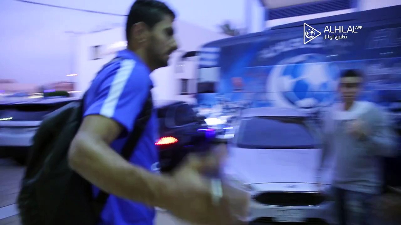 تطبيق الهلال | نجوم الأزرق إلى ملعب المباراة .. بالتوفيق للزعماء