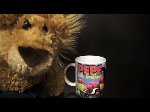 Pepe Le Pew COMING ALIVE Cup Series Looney Tunes Cartoon French Skunk Talking Plush Doll Warner Bros