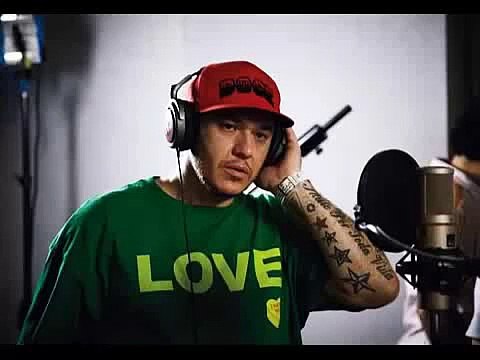 Meu Novo Mundo - Céu Azul - Charlie Brown Jr (Audio)