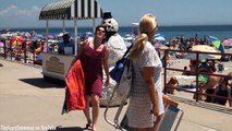 Funny Scary Snowman Prank Scaring Girls at the Beach