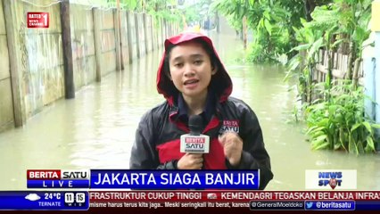Pasukan Oranye Beraksi Atasi Banjir di Jakarta