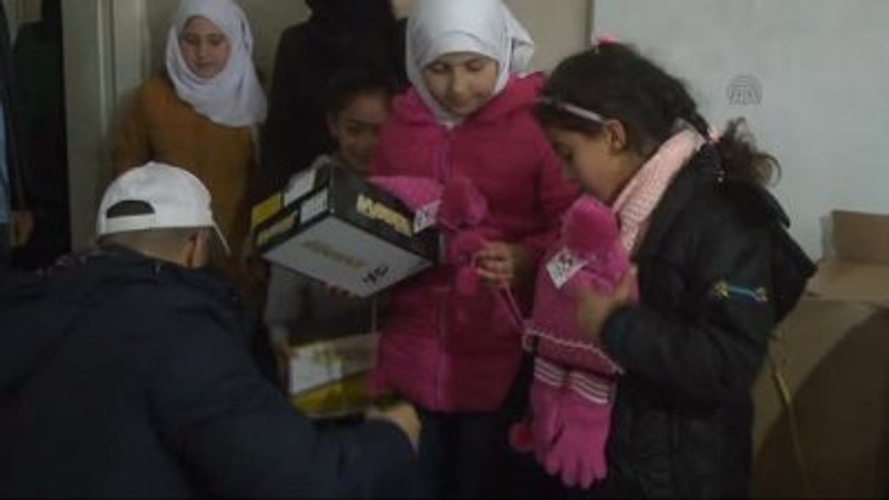 Suriyeli 300 Aileye Destek