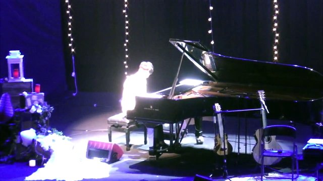 (Yiruma) River Flows In You - Sungha Jung (Piano Live)