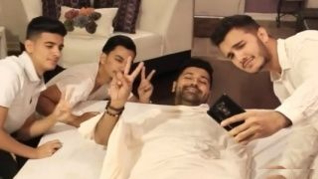 Ha Ha Worst Time to Take Selfie-Must Watch-Top Funny Videos-Top Prank Videos-Top Vines Videos-Viral Video-Funny Fails