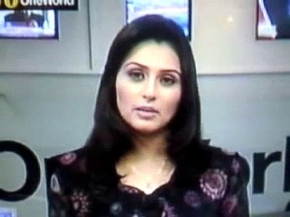 Leaked Video of Iqrar-ul-Hassan's Wife, She Is Unaware That Camera Is Still On