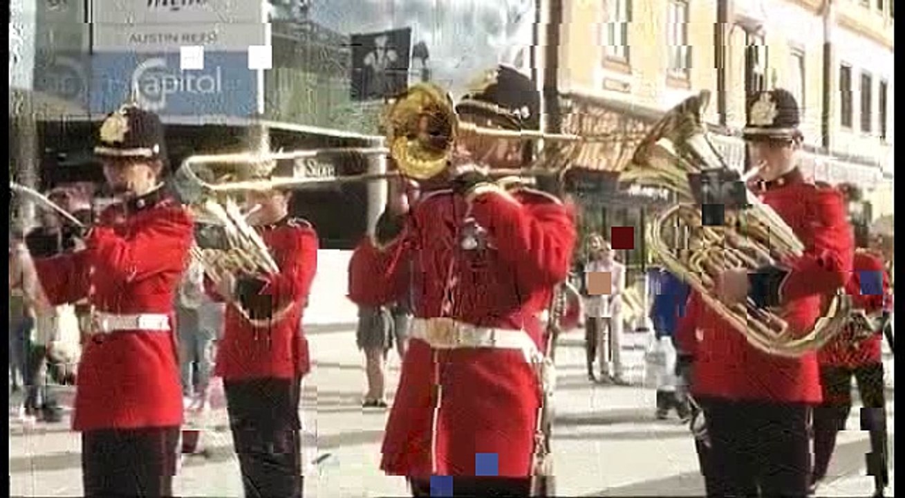[來去街頭快閃演出經典]英國威爾斯卡蒂夫購物中心-布基上校進行曲