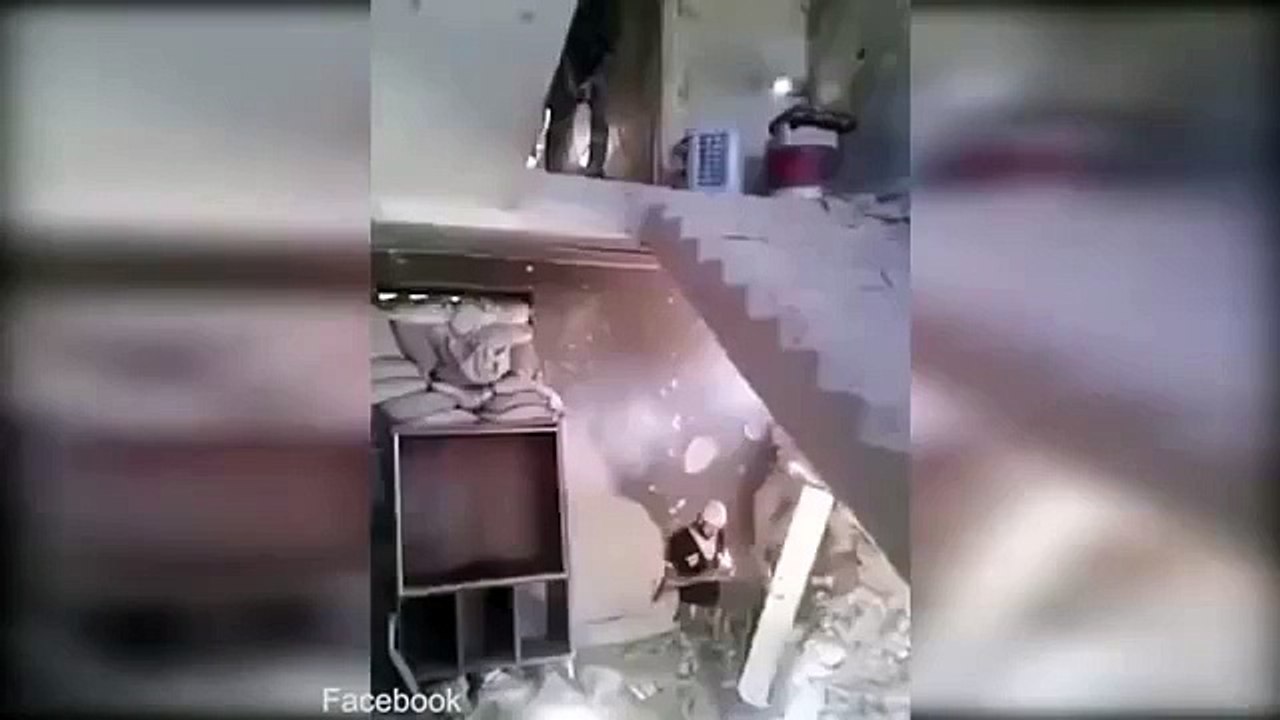 Savaşta havan mermisiyle çok pis şaka. Çok güleceksiniz.