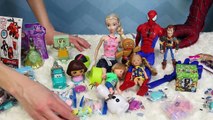 FROZEN SURPRISE TOYS PINATA!!! DisneyCarToys & Spiderman Open Kinder Surprise Eggs Blind Bags Barbie
