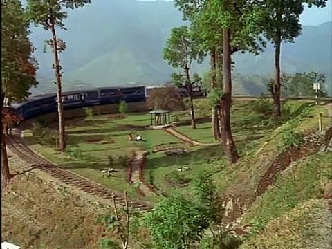 Mere Sapno Ki Rani - Aradhana - Rajesh Khanna & Sharmila Tagore - Superhit Song -