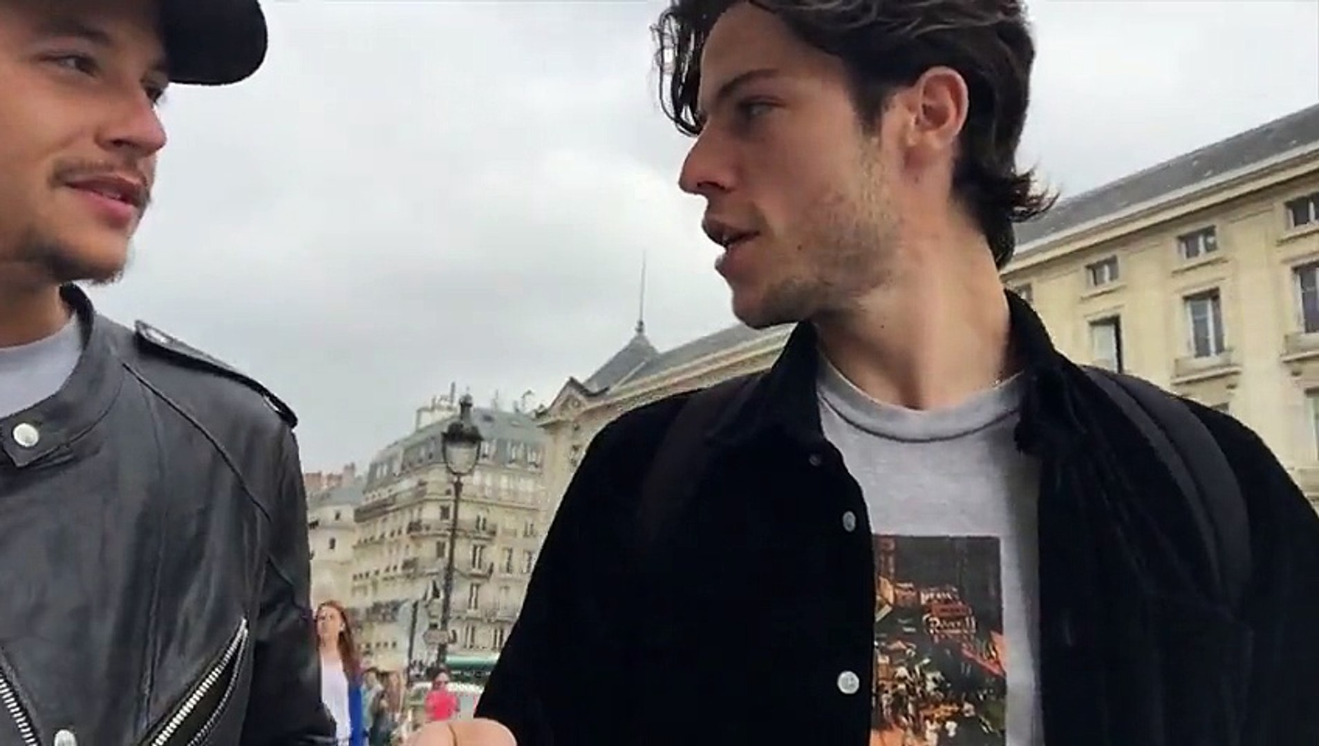 ⁣J\'ai fait une Selfinterview avec Nekfeu
