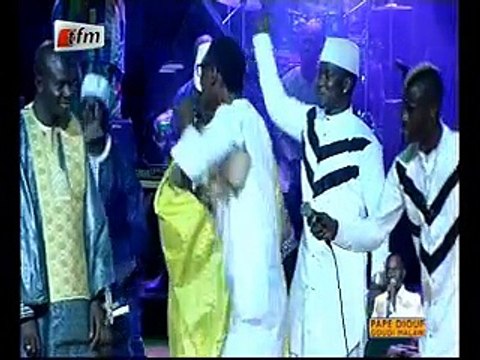 Vidéo-Le leumbeul hot de Ngoné Ndiaye Guéweul à la soirée des Laobés…Regardez