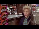 Willy Wonka And The Chocolate Factory - Charlie Finds A Golden Ticket (1971)