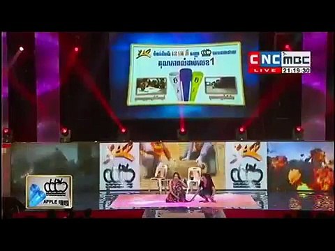 Obama dancing | Perkmi song | American karaoke | Cambodian People Party