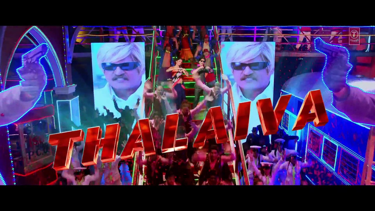 _Lungi Dance Chennai Express_ New Video Feat. Honey Singh, Shahrukh Khan, Deepika
