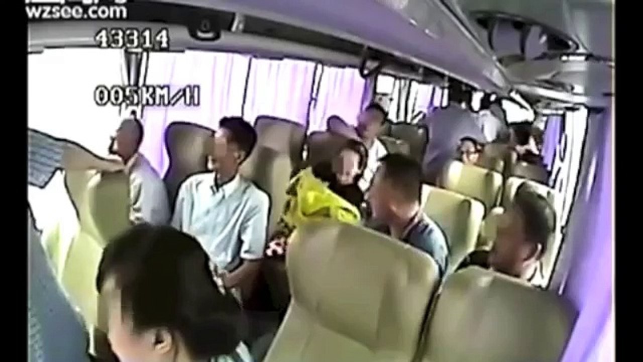 ※Do not Watch※HD Crazy Car Crash Compilation 　Horrible accident !!　No69
