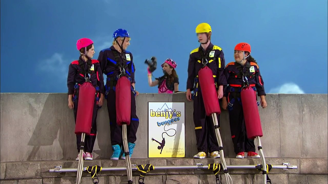 Austin & Ally Magazines & Made Up Stuff Bungee Jump Clip