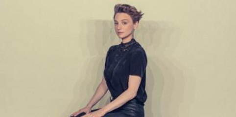 Raphaële Lannadère chante "Phtalates" dans La bande passante