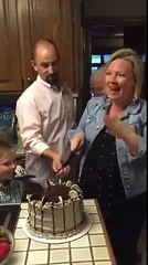 Мама шести мальчиков узнает пол седьмого ребенка