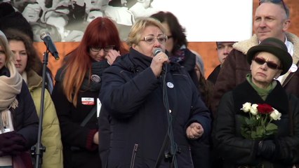 Henryka Krzywonos  gdy Wałęsa wyrzucił Kaczyńskich stwierdzono, że był TW  Bolkiem