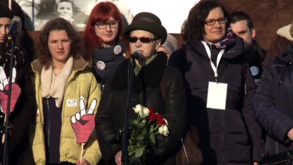 Danuta Wałęsa  nie możemy liczyć na Kościół