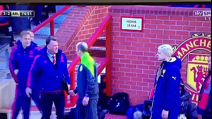 Louis Van Gaal with an Oscar winning performance there.