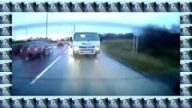 Terrifying overtaking manoeuvre caught on dashcam as Range Rover almost smashes head on wi