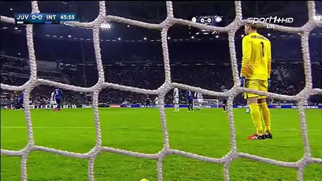 Leonardo Bonucci 1-0 |  Juventus 1-0 Inter - 28-02-2016