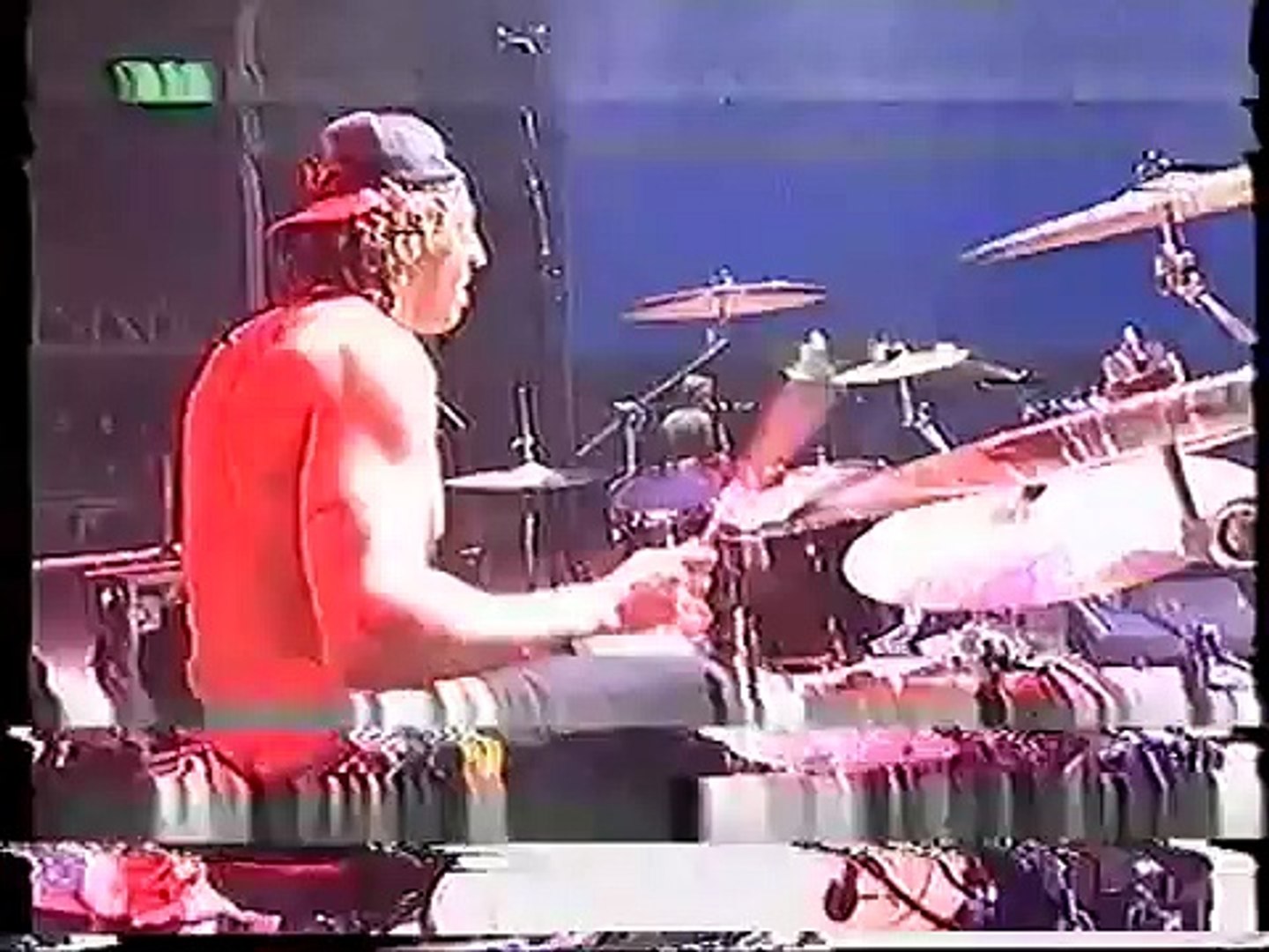 Charlie Brown Jr - Quebra Mar - Ao vivo no Festival Sudoeste em Portugal em 2002