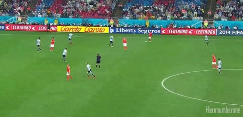 Mascherano vs Robben. Spectacular tackle [Argentina Netherlands][World Cup Semifinal]