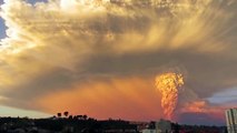 The eruption of the volcano in Chile began erupting volcano Calbuco Chile