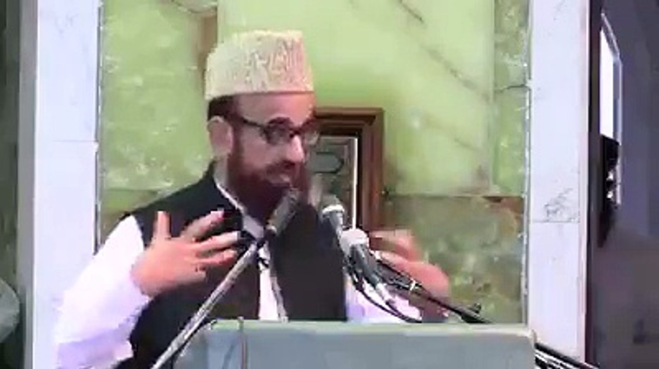 میں آپ سے سوال کرتا ہوں