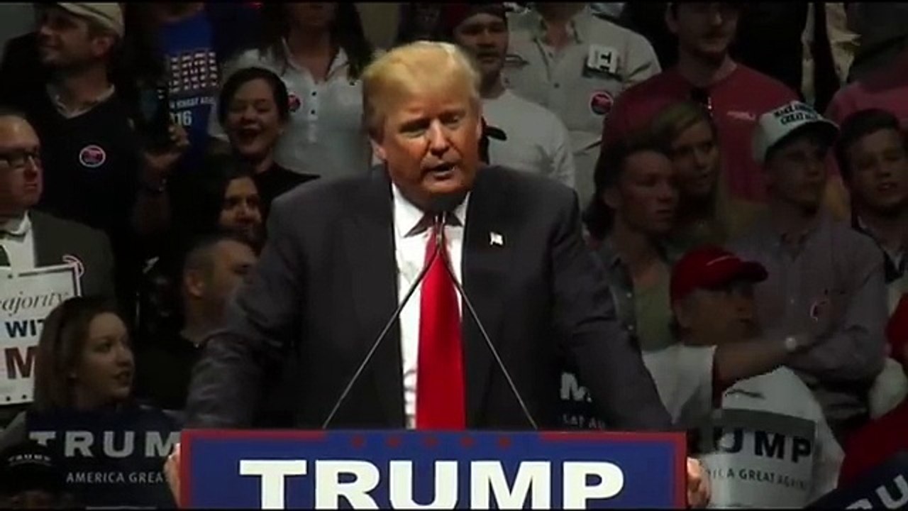 Trump Confronts Rally Protester Wearing ‘KKK Endorses Trump’ Shirt