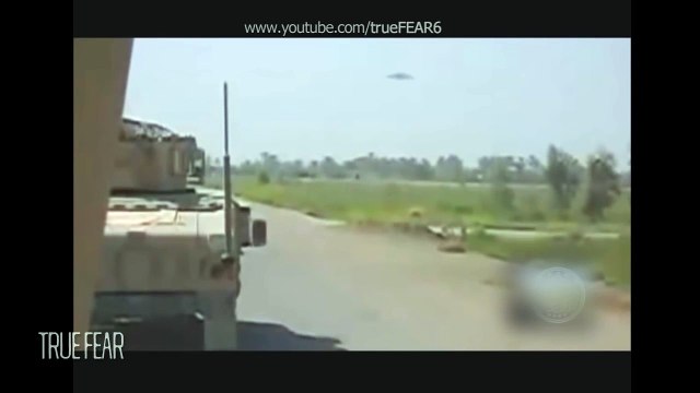 OVNI ataca base militar UFO attack military base (HD)