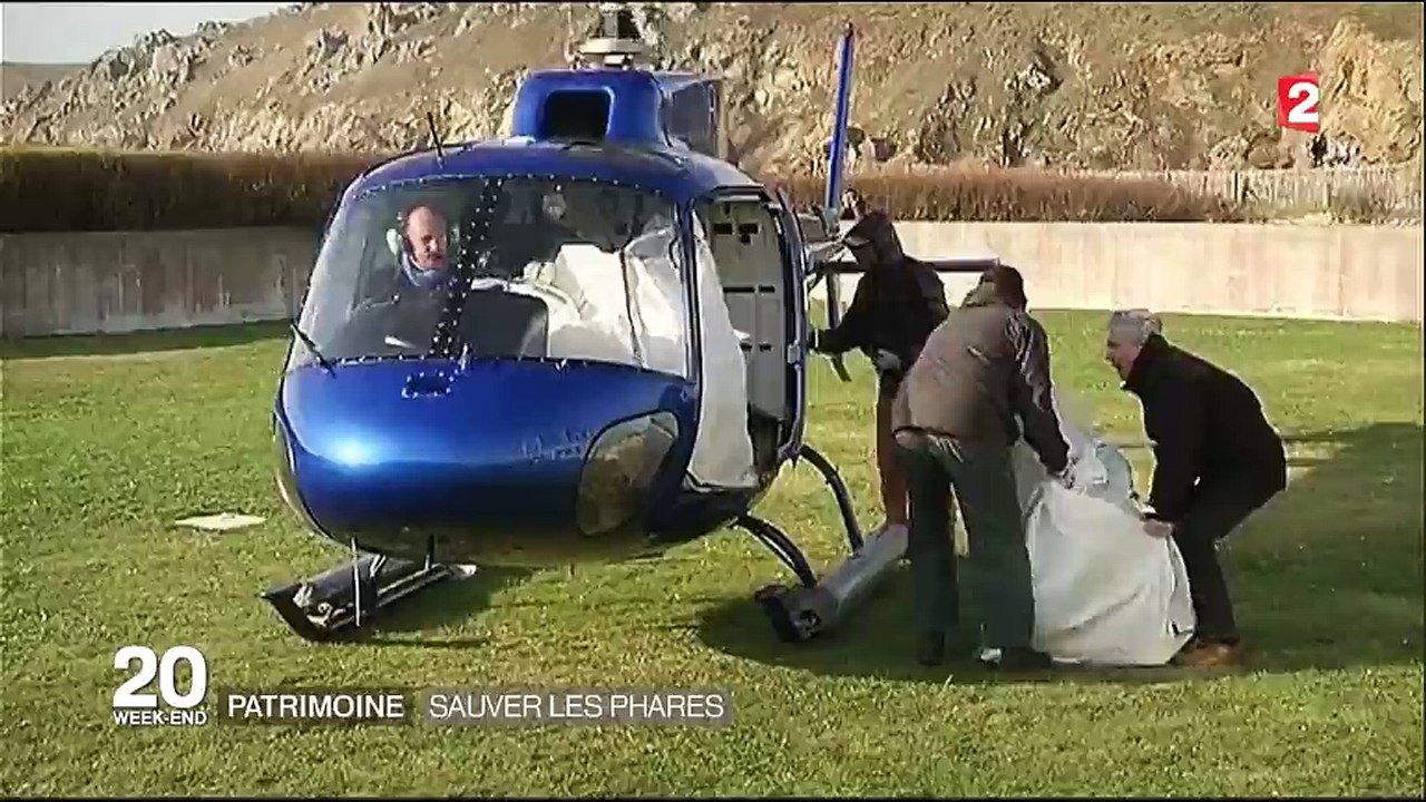 Patrimoine : deux mois en solitaire pour sauver les phares du littoral