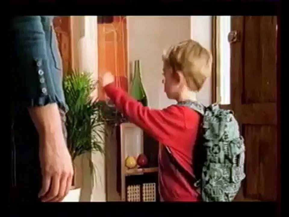 [YTP FR] Petit Ours Brun fait un pathé