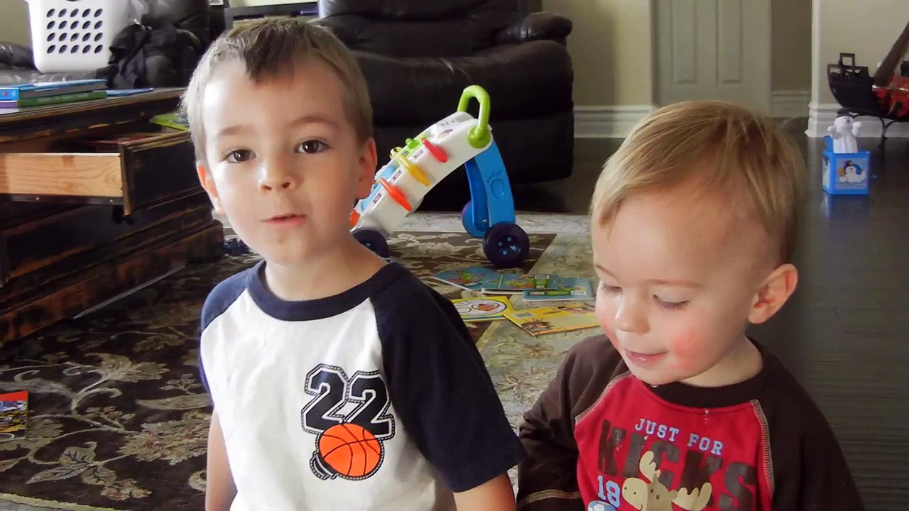 G singing Spongebob Squarepants theme song..