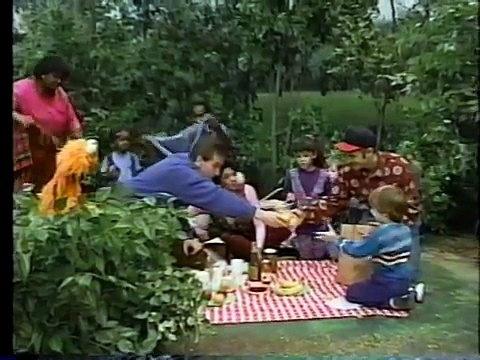 Sesame Street Zoe Spends The Day with Bob (Re upload)