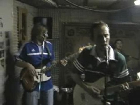 Requiem pour nos souvenirs d'enfance by El guernouille